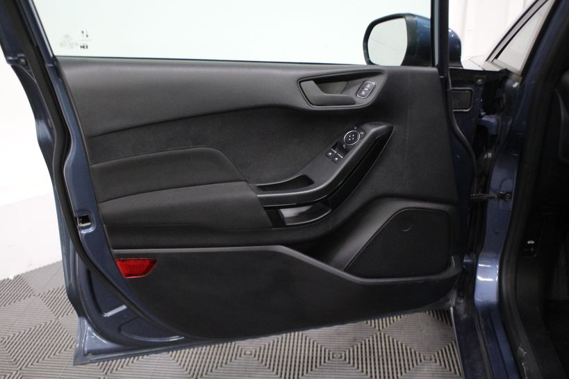 FORD FIESTA 2020 - Photo n°32
