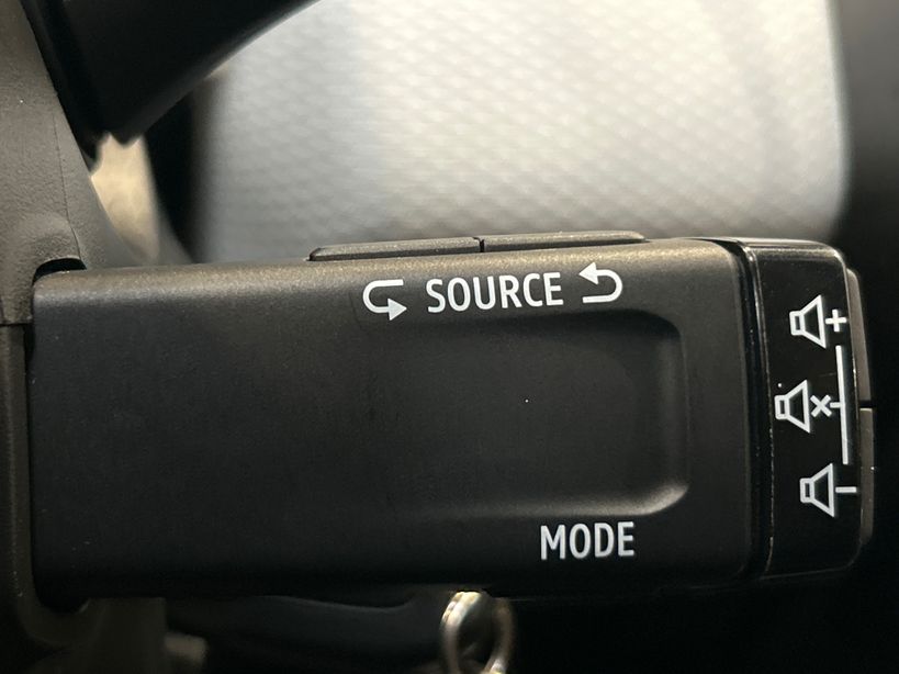 RENAULT CLIO V 2023 - Photo n°27