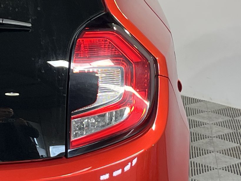 RENAULT TWINGO III 2021 - Photo n°8