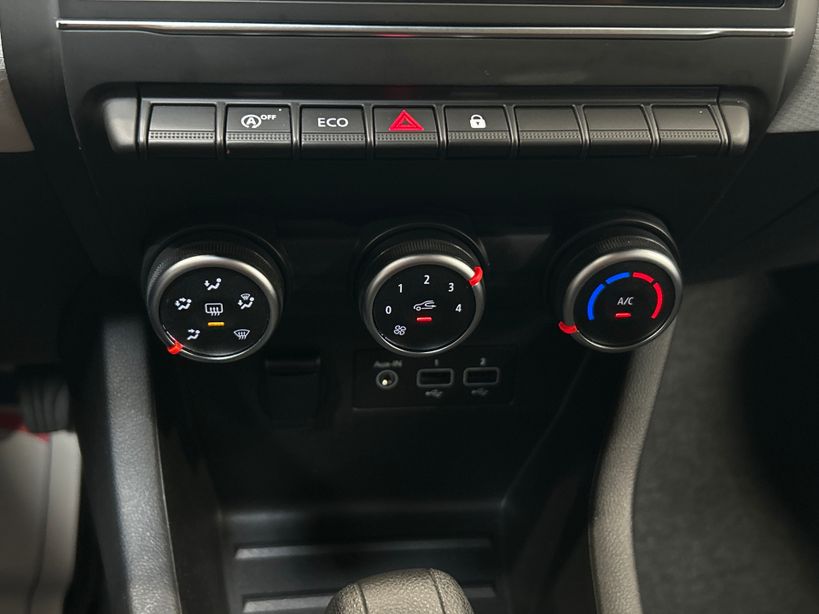 RENAULT CLIO V 2022 - Photo n°14