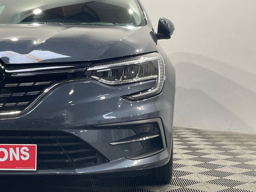 RENAULT MEGANE IV BERLINE 2023 - Photo n°7