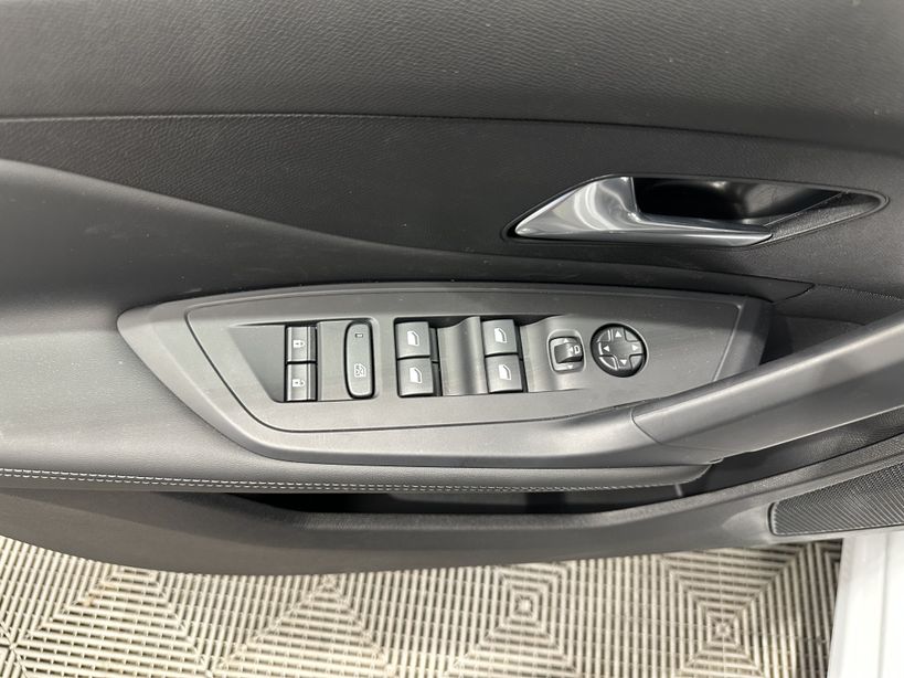 PEUGEOT 308 2025 - Photo n°11