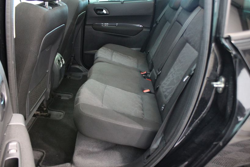 PEUGEOT 3008 2011 - Photo n°10