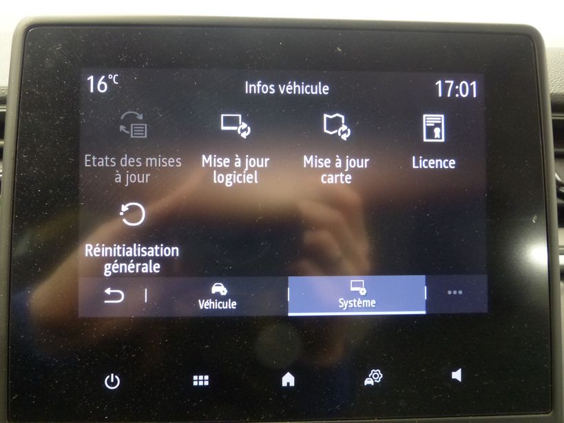 RENAULT CAPTUR 2020 - Photo n°15