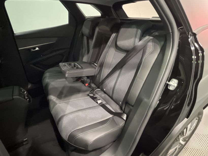 PEUGEOT 3008 2023 - Photo n°9