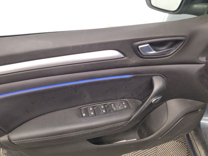 RENAULT MEGANE IV ESTATE 2021 - Photo n°9
