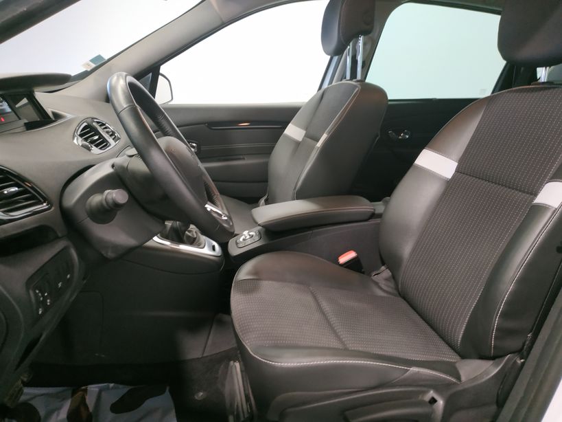 RENAULT SCENIC III BUSINESS 2016 - Photo n°6