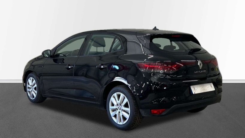 RENAULT MEGANE IV BERLINE 2021 - Photo n°5