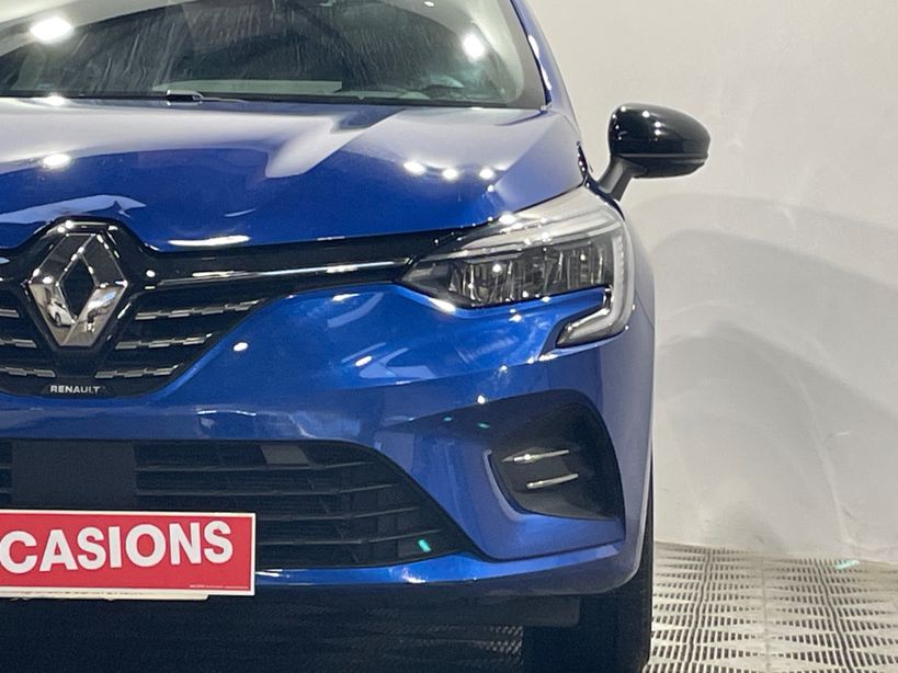 RENAULT CLIO V 2022 - Photo n°7