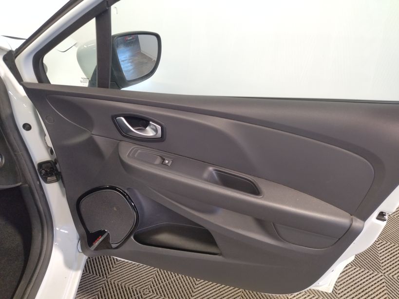 RENAULT CLIO IV ESTATE BUSINESS 2019 - Photo n°7