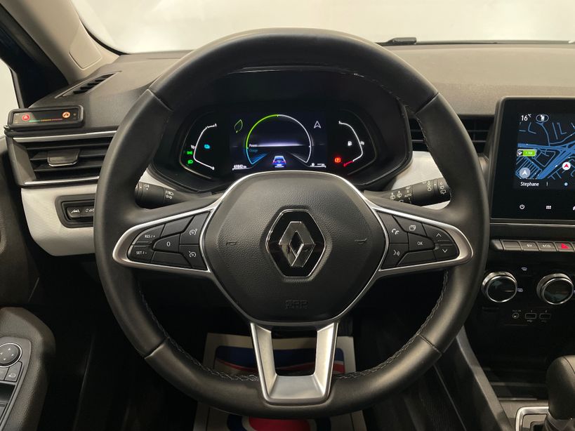 RENAULT CLIO V 2023 - Photo n°11