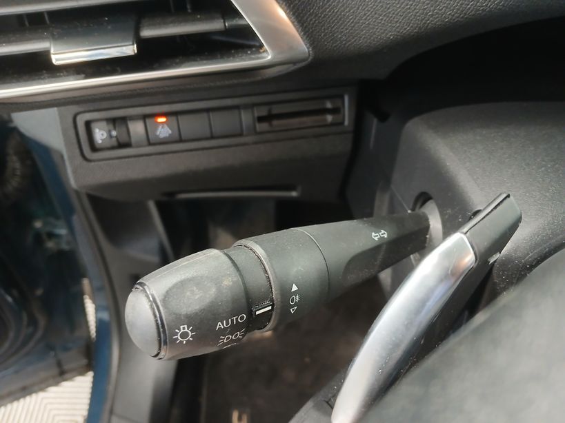 PEUGEOT 3008 2022 - Photo n°15