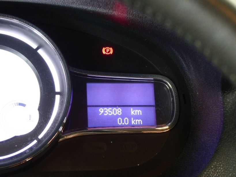 RENAULT MEGANE III ESTATE BUSINESS 2015 - Photo n°8