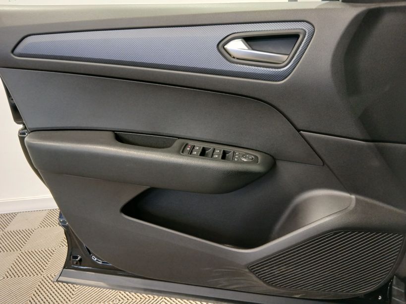 RENAULT ARKANA 2024 - Photo n°9