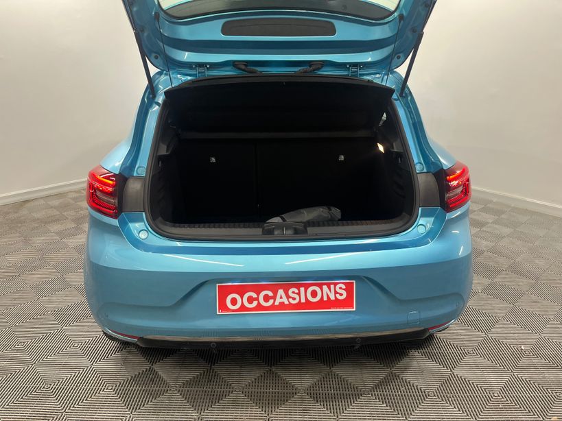 RENAULT CLIO V 2021 - Photo n°9