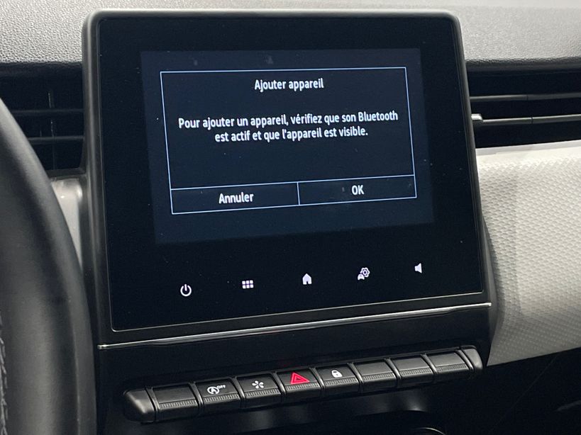 RENAULT CLIO V 2022 - Photo n°16