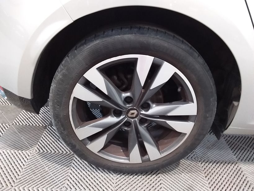 RENAULT MEGANE IV BERLINE BUSINESS 2018 - Photo n°26