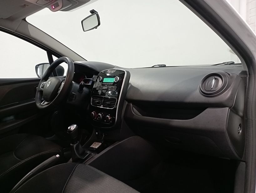 RENAULT CLIO IV SOCIETE 2017 - Photo n°11
