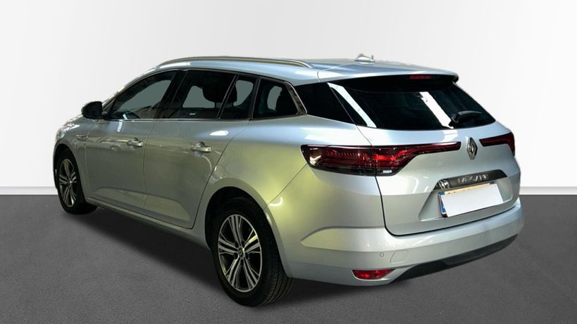 RENAULT MEGANE IV ESTATE 2022 - Photo n°3