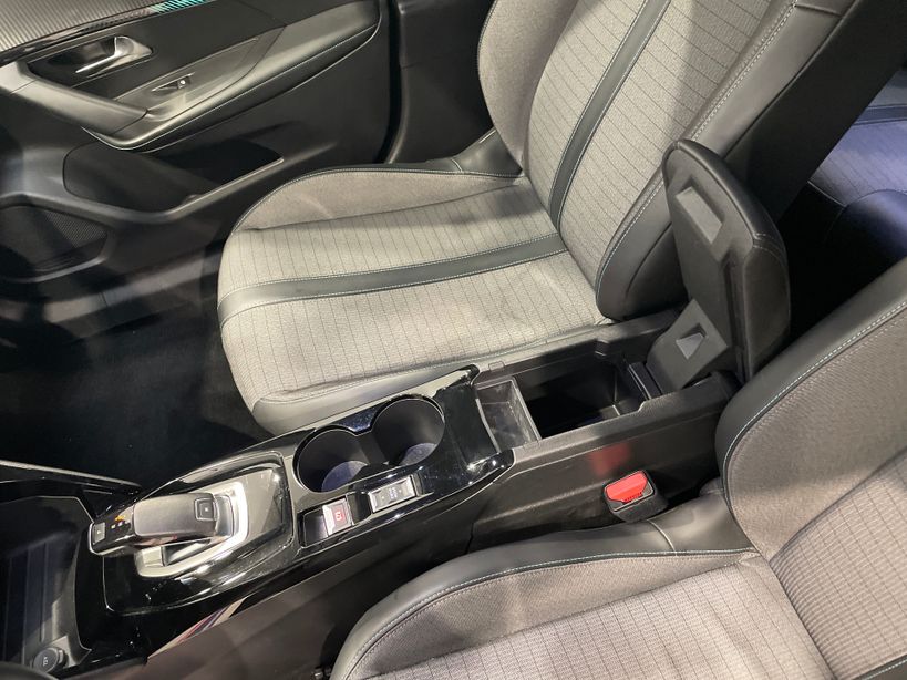 PEUGEOT 2008 2022 - Photo n°20