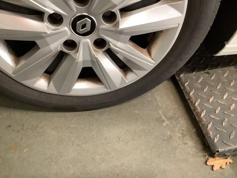 RENAULT MEGANE IV BERLINE 2022 - Photo n°2