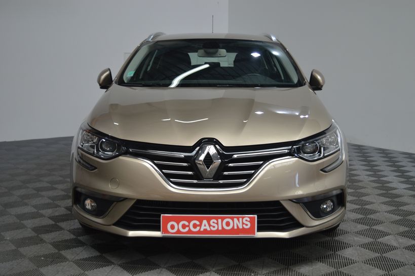 RENAULT MEGANE IV ESTATE 2019 - Photo n°5