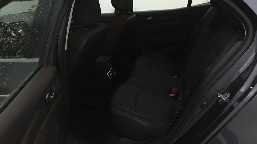 RENAULT MEGANE IV BERLINE BUSINESS 2020 - Photo n°11