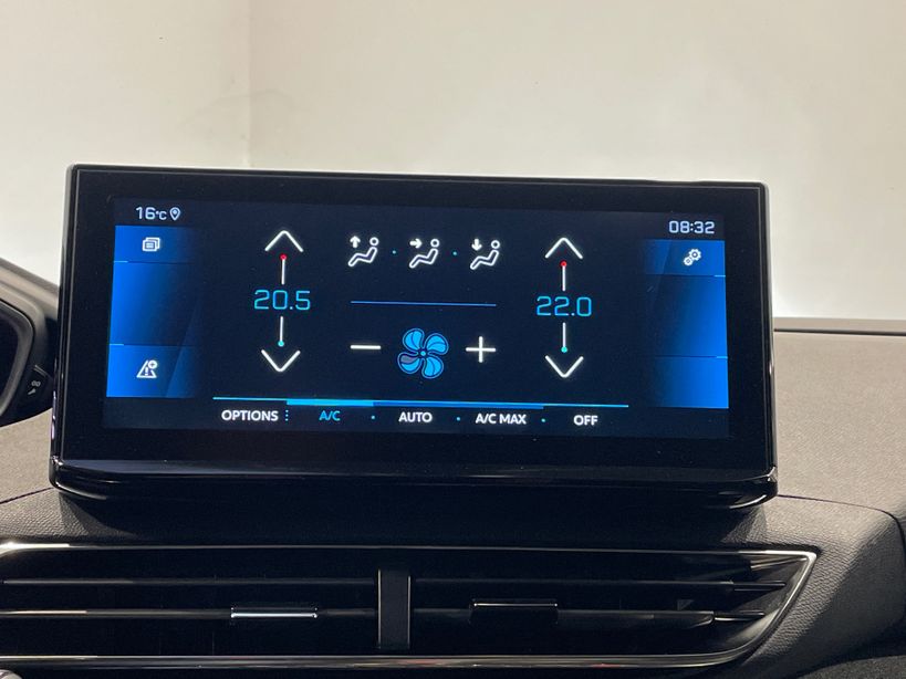 PEUGEOT 3008 2023 - Photo n°15