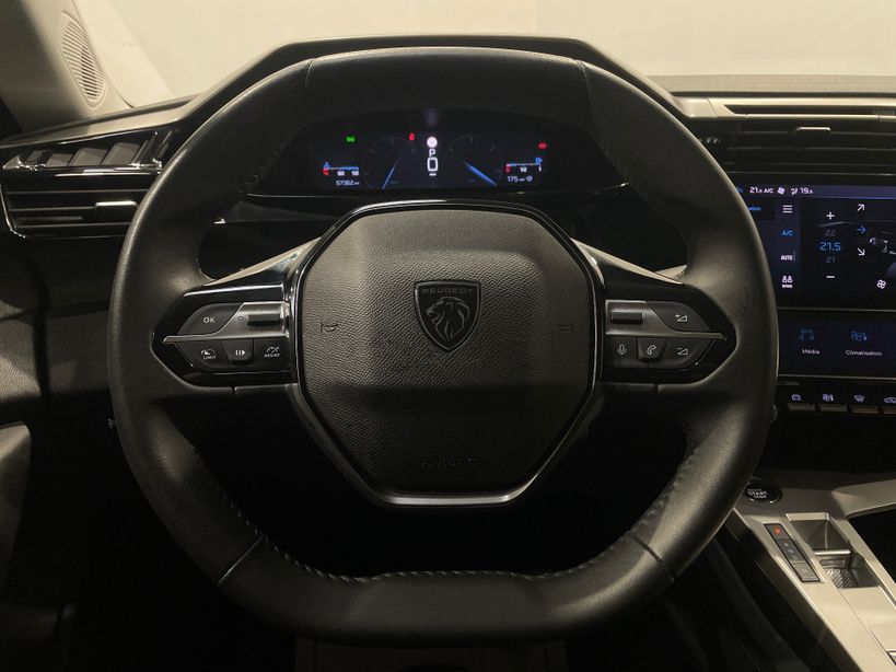 PEUGEOT 308 2023 - Photo n°11