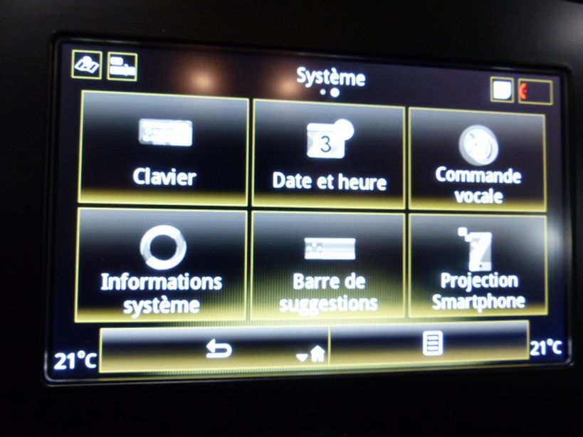 RENAULT MEGANE IV ESTATE 2020 - Photo n°21