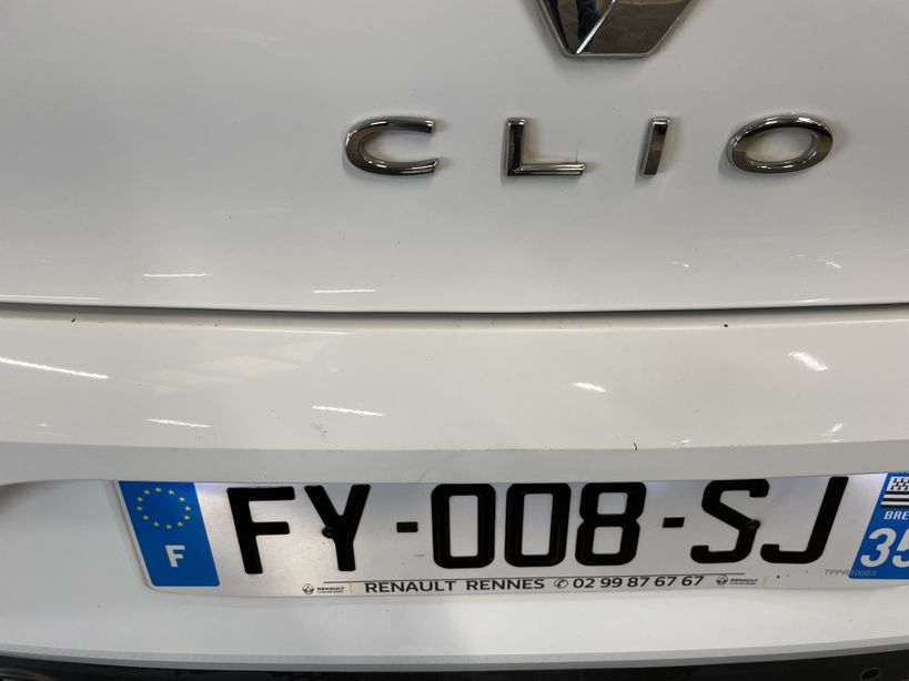 RENAULT CLIO V 2021 - Photo n°7