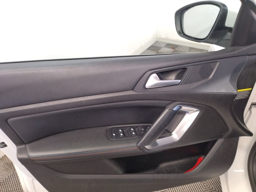 PEUGEOT 308 2020 - Photo n°10