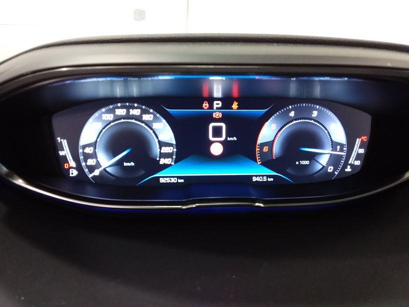 PEUGEOT 3008 2020 - Photo n°25