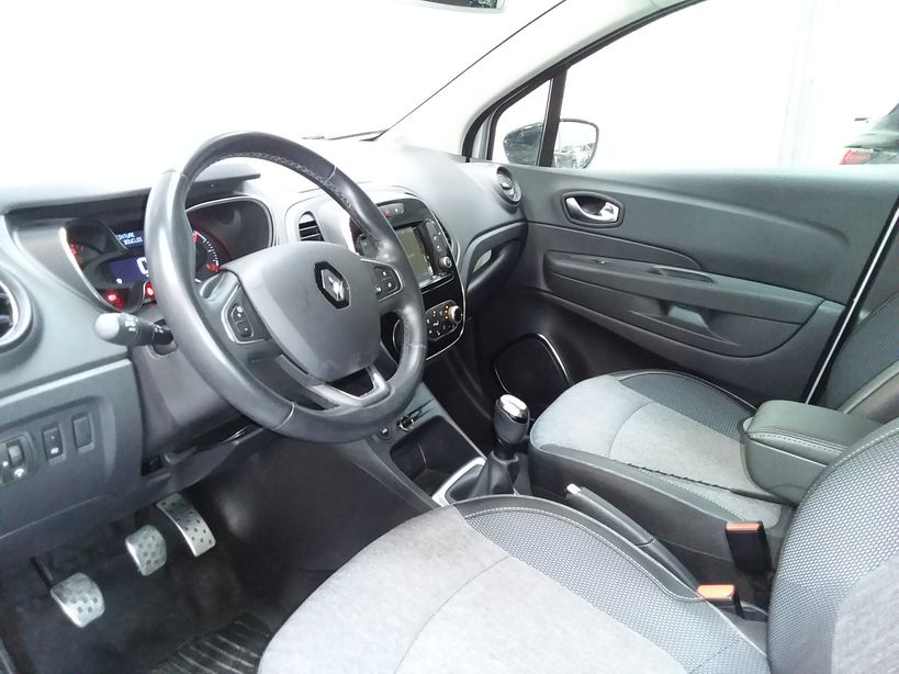 RENAULT CAPTUR 2018 - Photo n°6