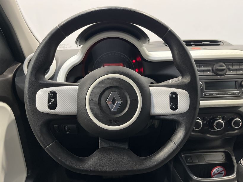 RENAULT TWINGO III 2020 - Photo n°11