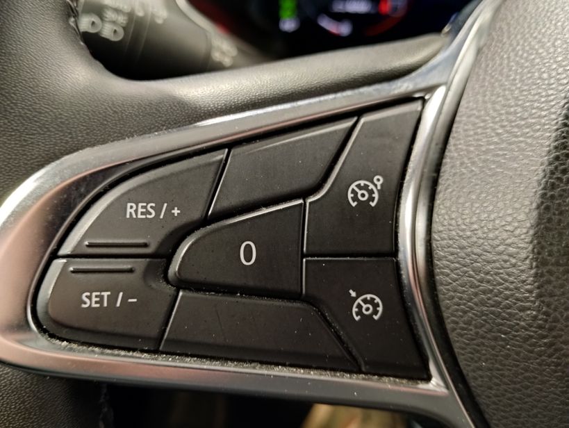 RENAULT CAPTUR 2022 - Photo n°30