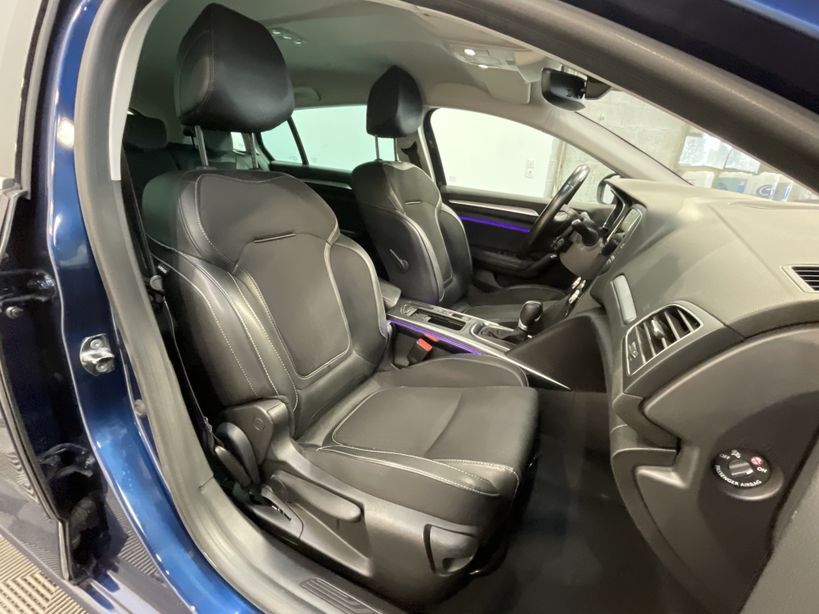 RENAULT MEGANE IV ESTATE 2020 - Photo n°43