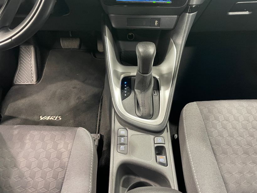 TOYOTA YARIS HYBRIDE MY21 2022 - Photo n°26