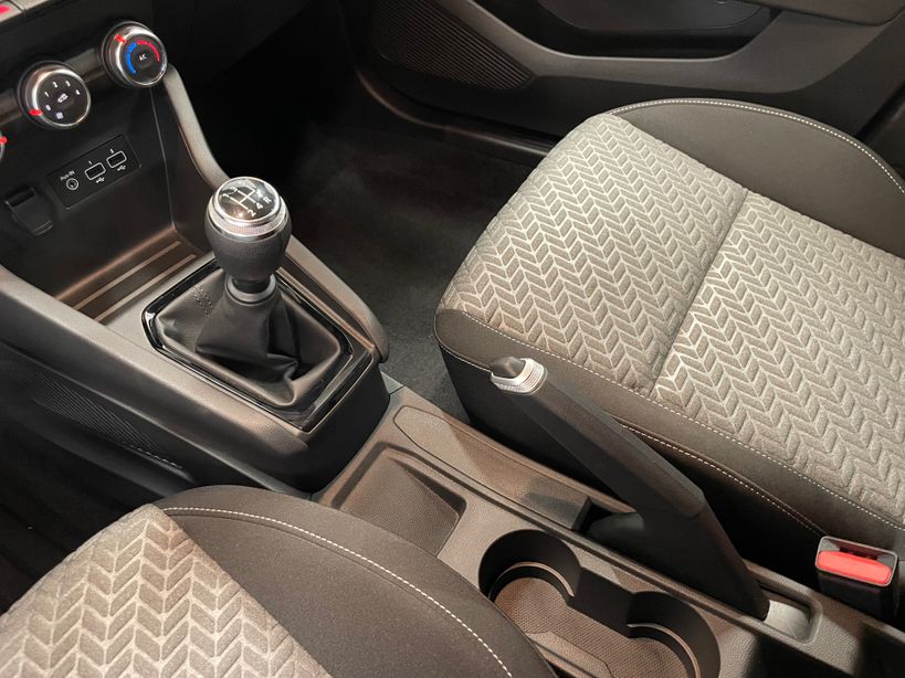 RENAULT CLIO V 2023 - Photo n°22