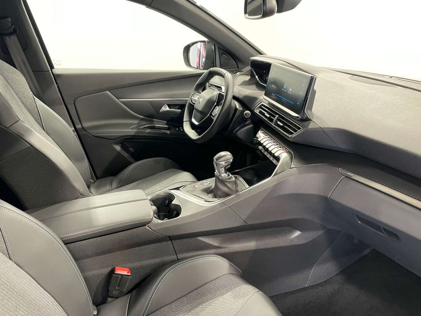 PEUGEOT 3008 2023 - Photo n°8