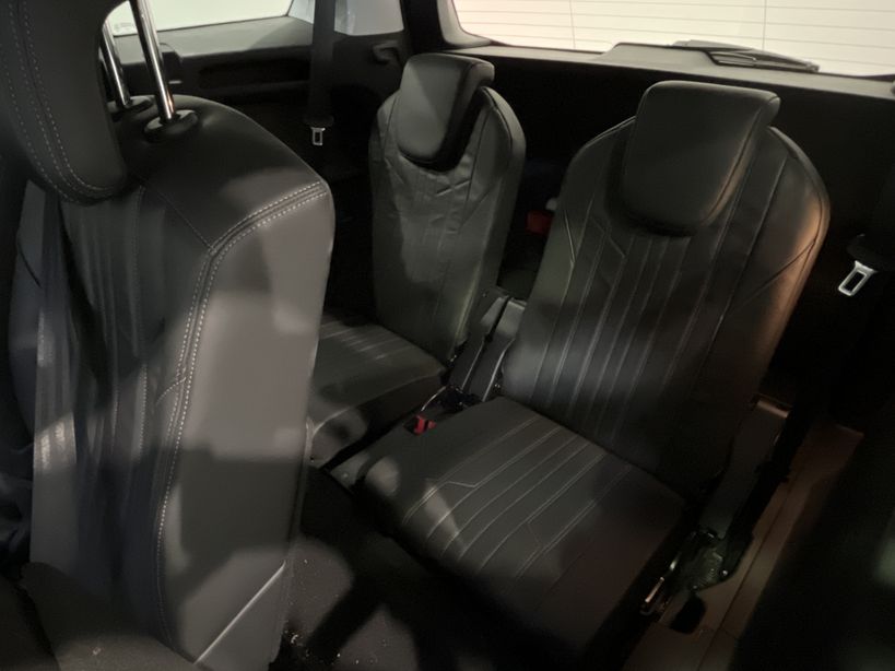 PEUGEOT 5008 2018 - Photo n°9