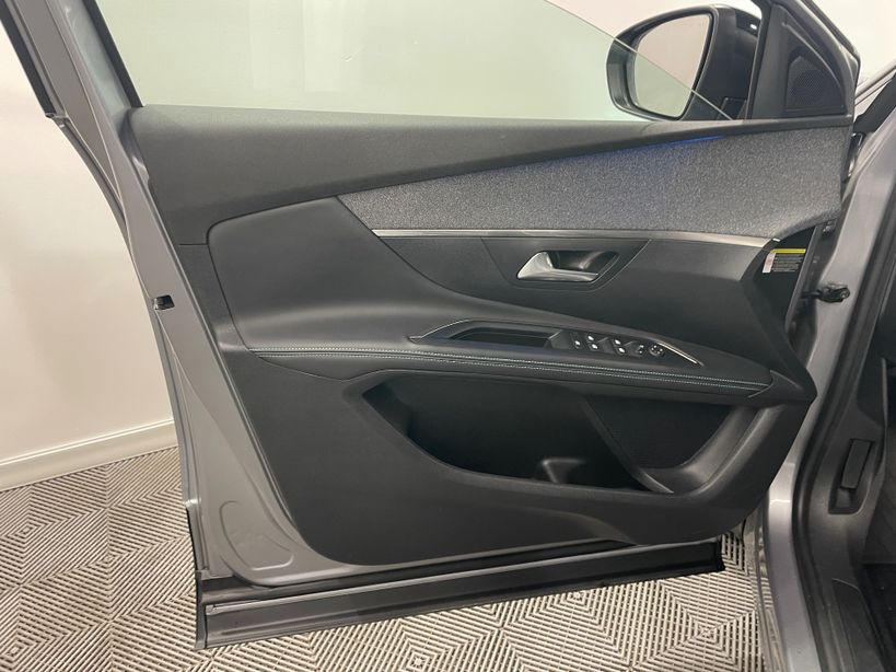 PEUGEOT 5008 2023 - Photo n°36