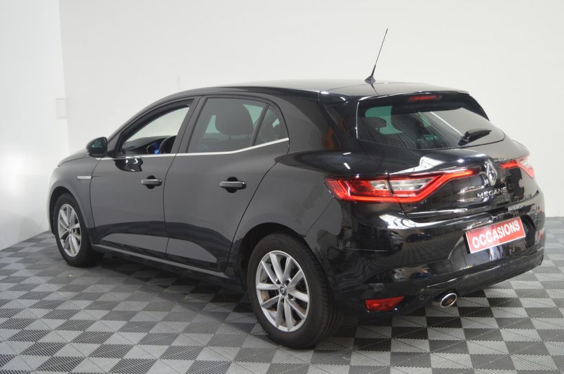 RENAULT MEGANE IV BERLINE 2017 - Photo n°4
