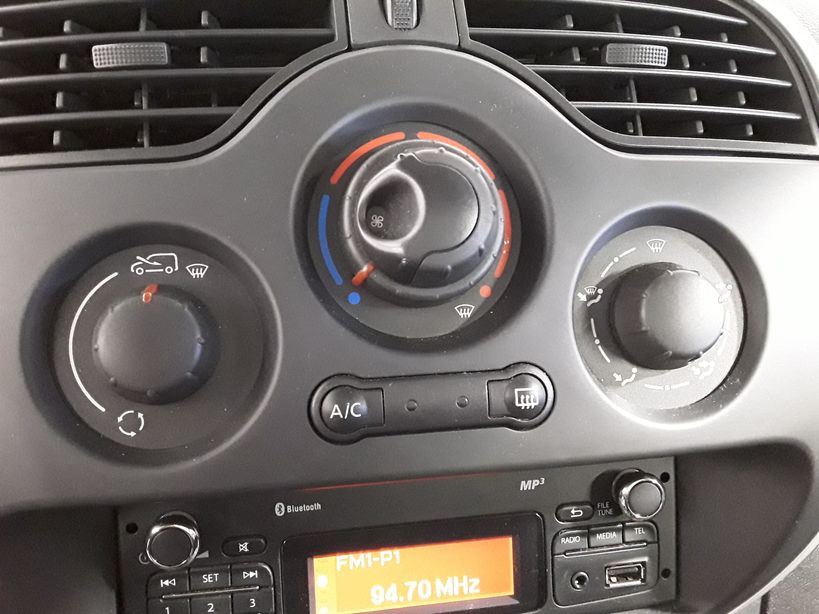 RENAULT KANGOO EXPRESS 2019 - Photo n°22