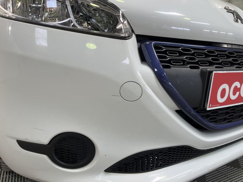 PEUGEOT 208 2015 - Photo n°20