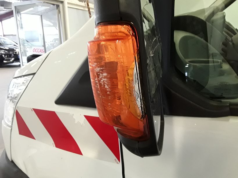 FORD TRANSIT BENNE SC 2017 - Photo n°4