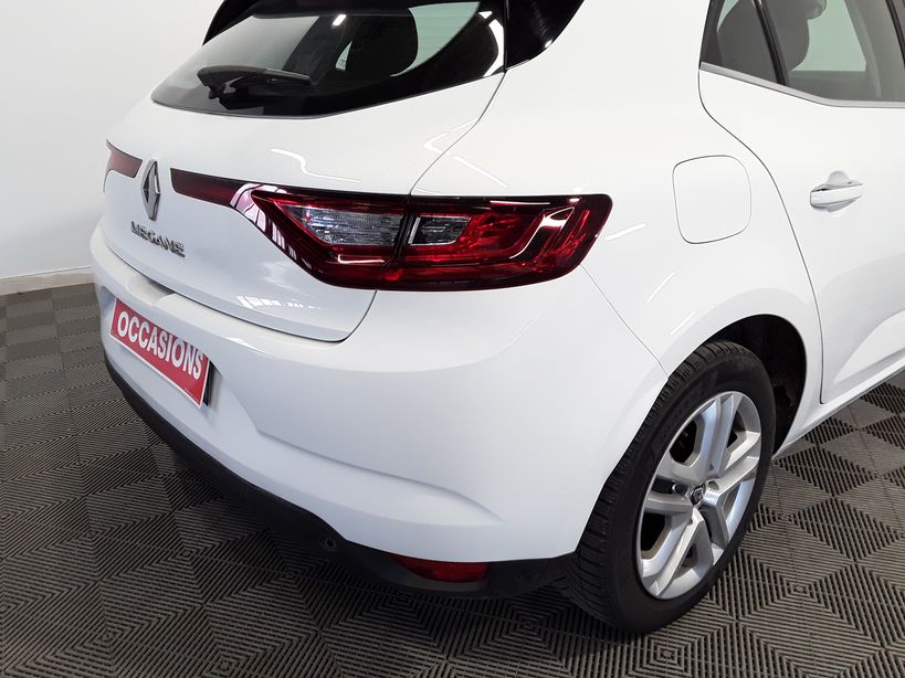 RENAULT MEGANE IV BERLINE BUSINESS 2019 - Photo n°7