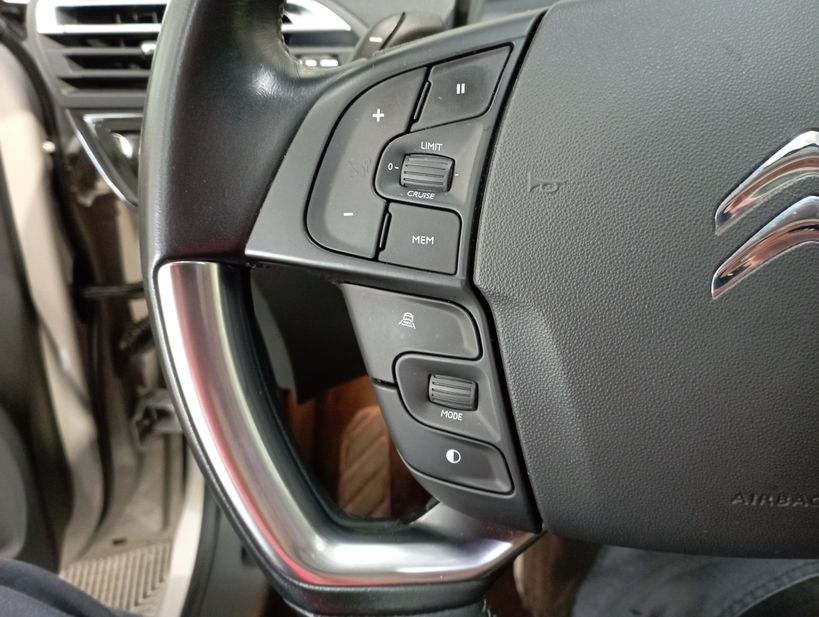 CITROEN GRAND C4 PICASSO 2017 - Photo n°27