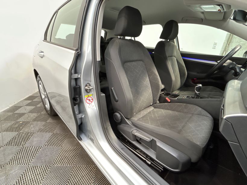 VOLKSWAGEN GOLF 2021 - Photo n°33