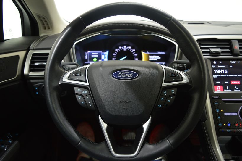 FORD MONDEO VIGNALE 2017 - Photo n°11